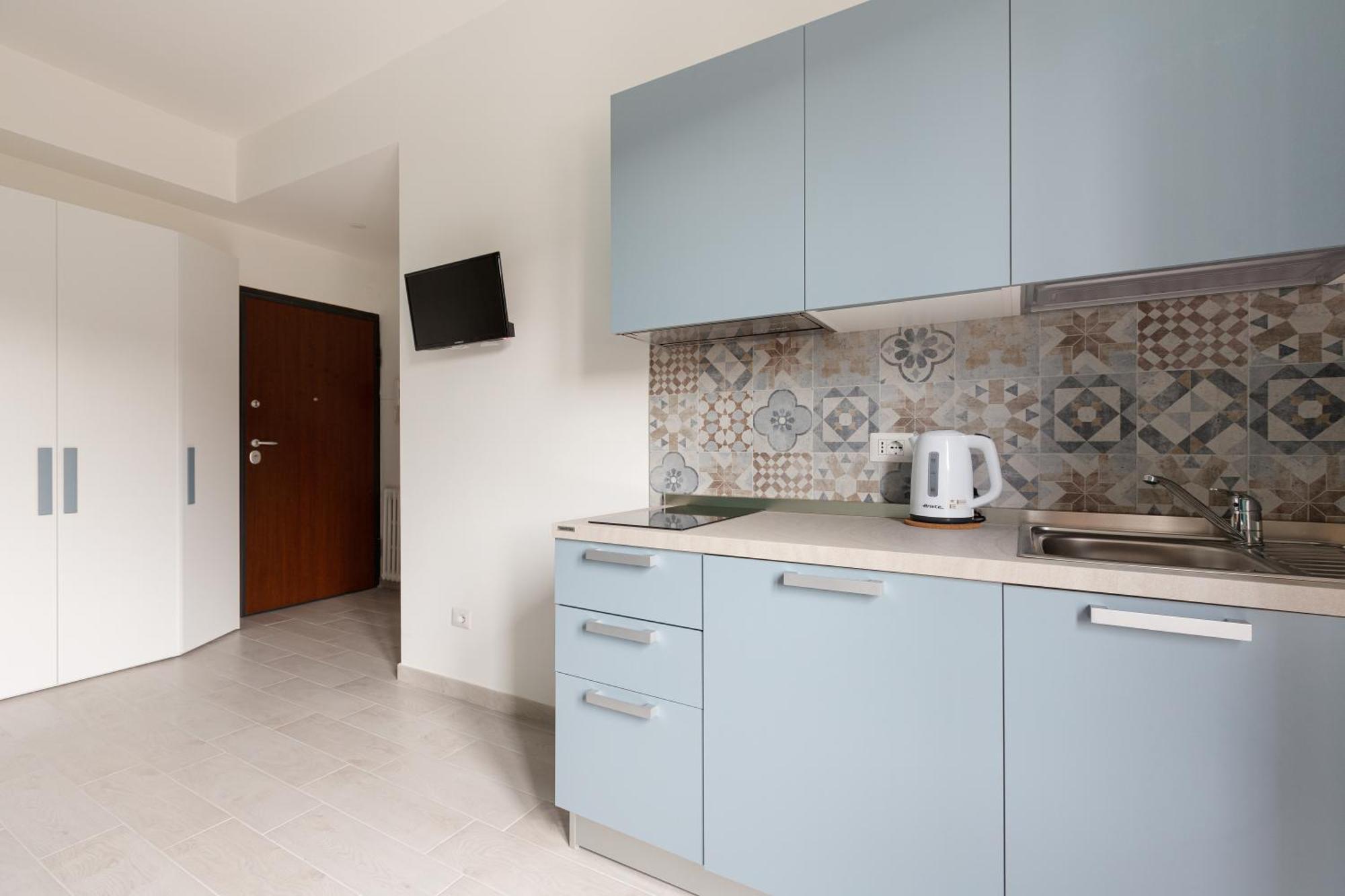 Abbiategrasso - Bocconi - Monolocale Con Cucina * Milan